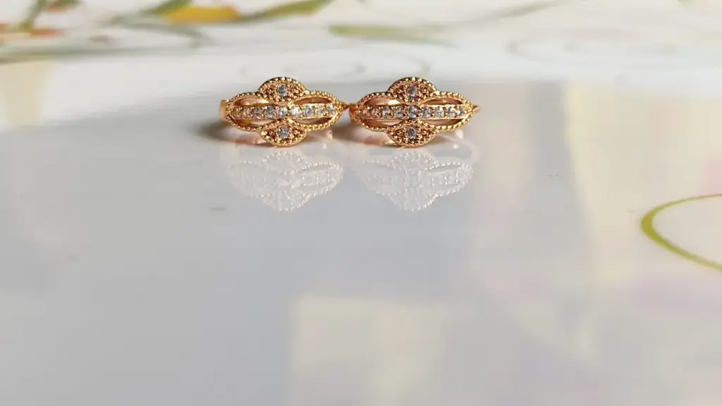 Vintage-Inspired Ornate Hoop Earrings