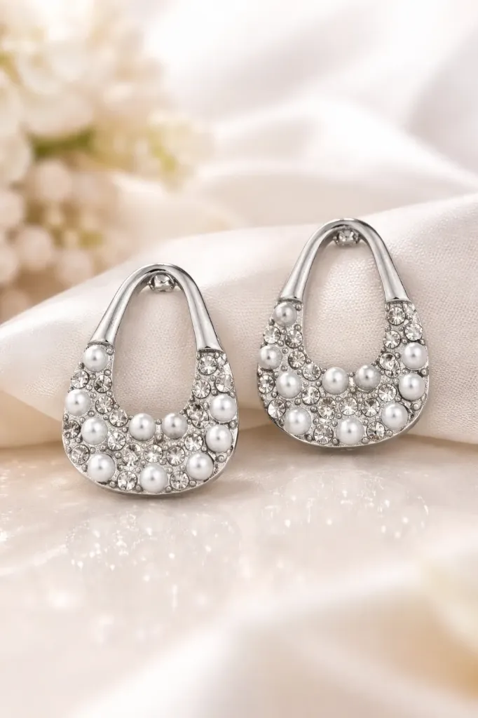 Pearl glow trending korean earrings