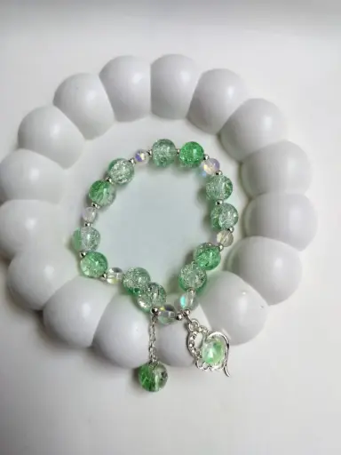 Sparkling Green Beaded Bracelet with Crystal Heart Charm