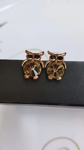 Stud earrings gold 